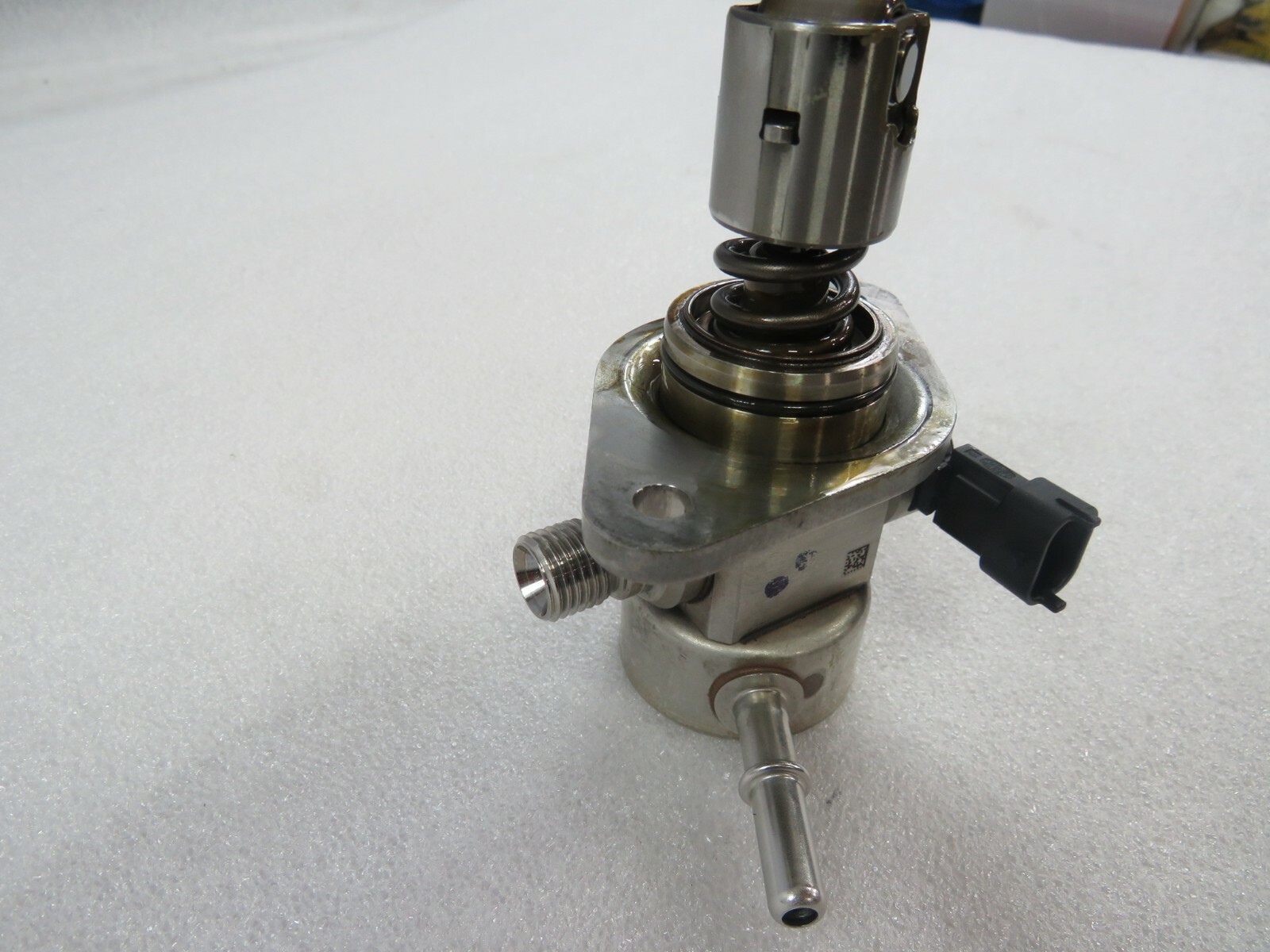 Maserati Levante, Fuel Pump On Engine, Used, P/N 310215, 270601