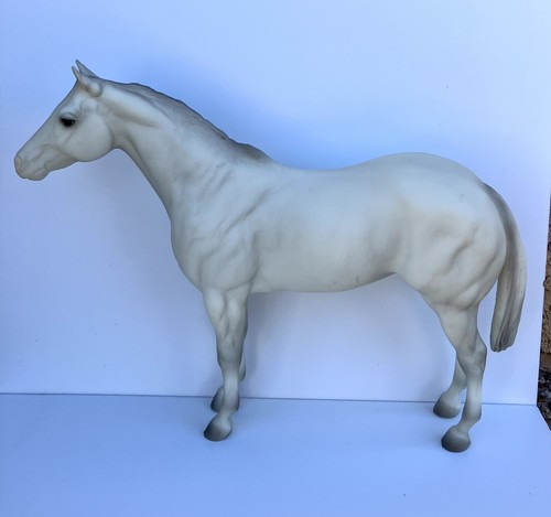 Traditional Breyer horse #700593 Watchful Mare and Foal 1993 Toys R Us - Picture 3 of 24