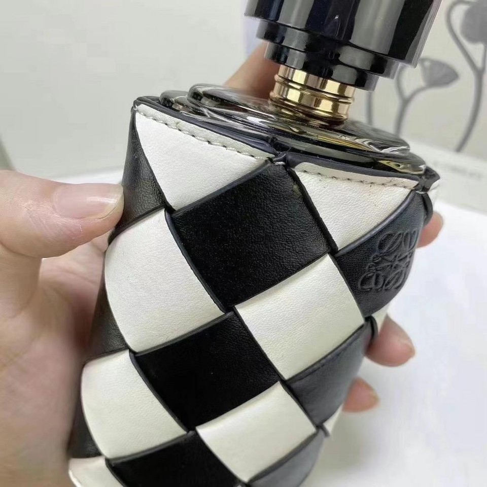 Loewe Amanece la bella Cibeles 100ml Unisex EDP Iris Flower Vanilla