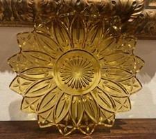 Stunning Vintage Federal Glass Yellow Amber Sungold  Petal Plate- 16 Points