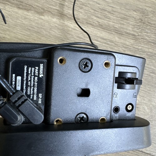 Sirius Sportster SP-R2R Satellitenradio mit Docklautsprecher ~ Aktiv-Abo - Bild 6 von 6