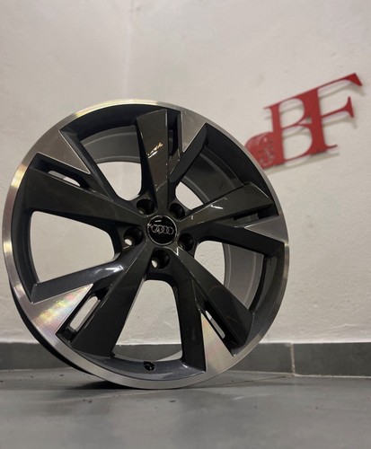 1x Original Q4 20“ Audi E-Tron 8jx20 ET45 89A601025D Sportback Top 89A601025E