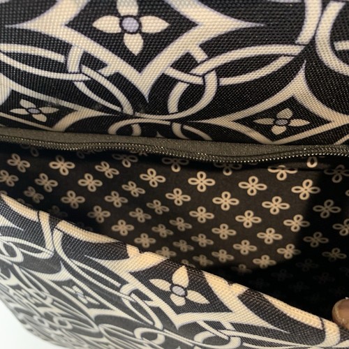 Vera Bradley Concerto Rolling Bag Luggage Suitcase 27” Black and White Read - Picture 16 of 17
