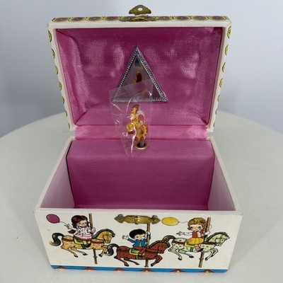 Vintage Child s Jewelry Box Musical Carousel Horse Centurion Works