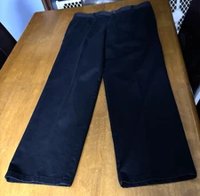 Dockers Mens Size 36 x 32 Black  100% Cotton Slacks Pants Flat Front Classic Fit