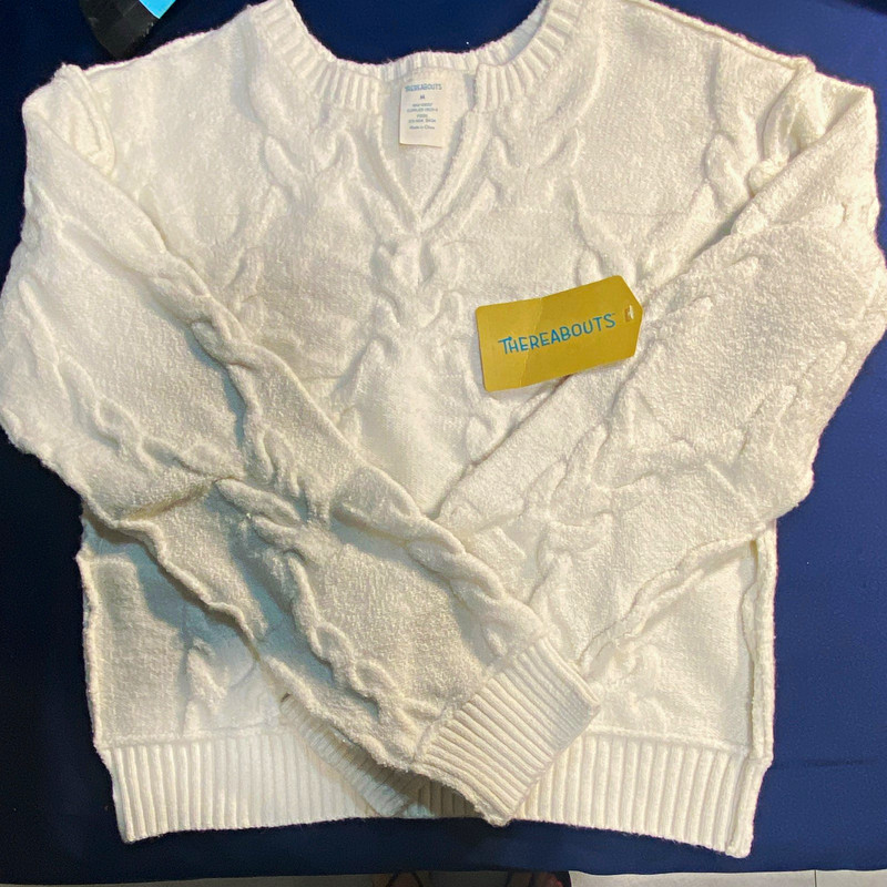 Thereabouts Girls M 10/12 White Knit Polar Bear Crewneck Long Sleeve Sweater was