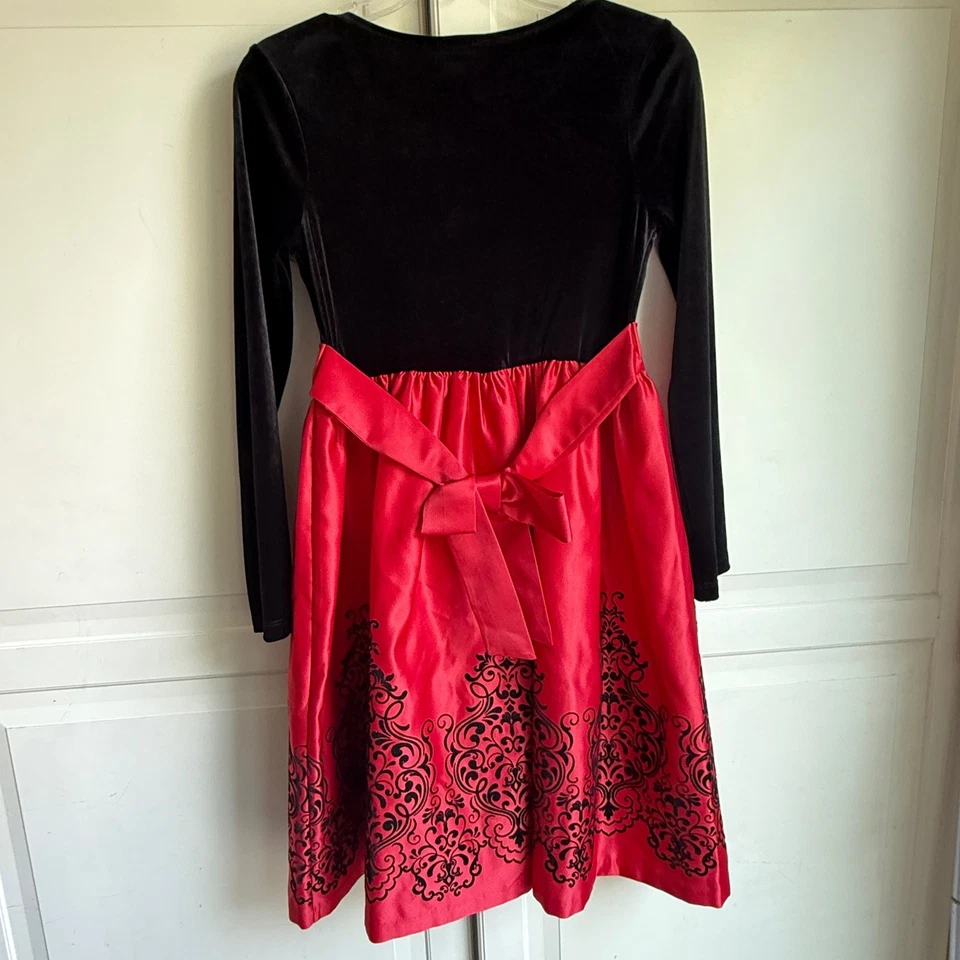 Vestido de fiesta satinado rojo terciopelo negro fiesta talla 14 ediciones raras niñas Foto 4 de 4