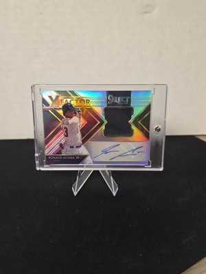 2020 Select - X-Factor Material Sign.  Ronald Acuña Jr. #XF-RAJ Holo Prizm /49