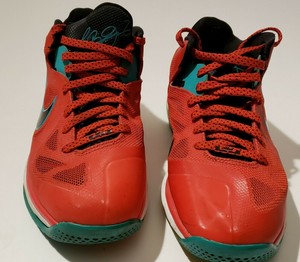 lebron 9 low christmas