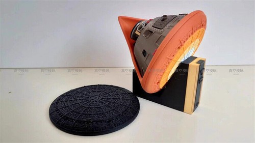 1:32/40 Scale Apollo Program Apollo 11 Re-entry Capsule Astronaut Model Kit - Picture 10 of 40