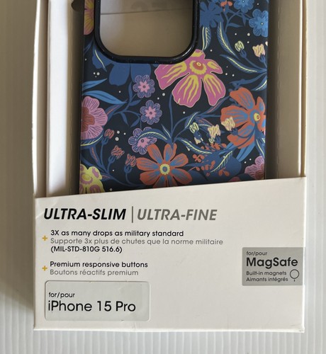 Otterbox - Nuova custodia ultrasottile Apple iPhone 15 Pro simmetria MagSafe nuova - Foto 2 di 3
