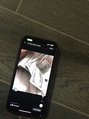 LOOK TIKTOK INSTALLED iPhone 13 Pro Max 512GIG FAST EXCELLENT CONDITION!!