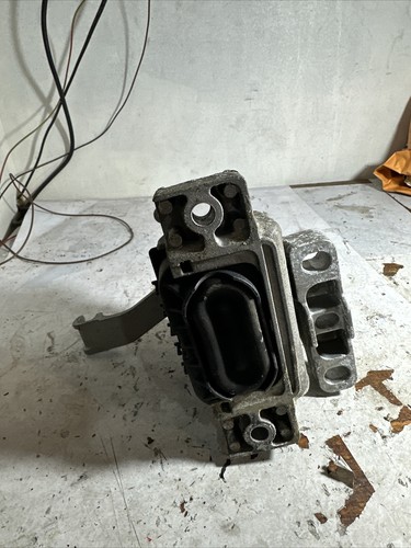 2013-2017 SEAT LEON MK3 1.6 TDI O/S RIGHT DRIVER SIDE ENGINE MOUNT 5Q0199262BH - Picture 4 of 4