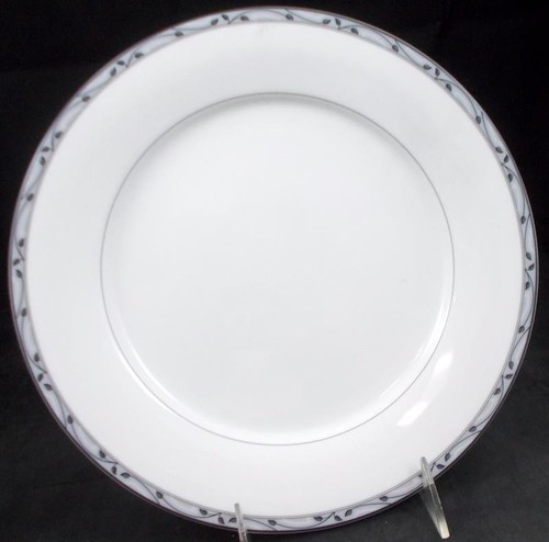 Nikko PERENNIAL GREY Dinner Salad Bread and Butter Plates VERY GOOD CONDITION - Picture 2 of 7