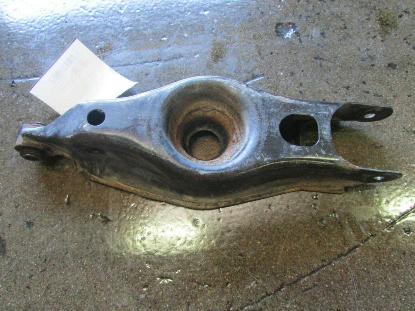 Maserati Ghibli, LH, Left Rear Lower Control Arm, Used, P/N 670036580