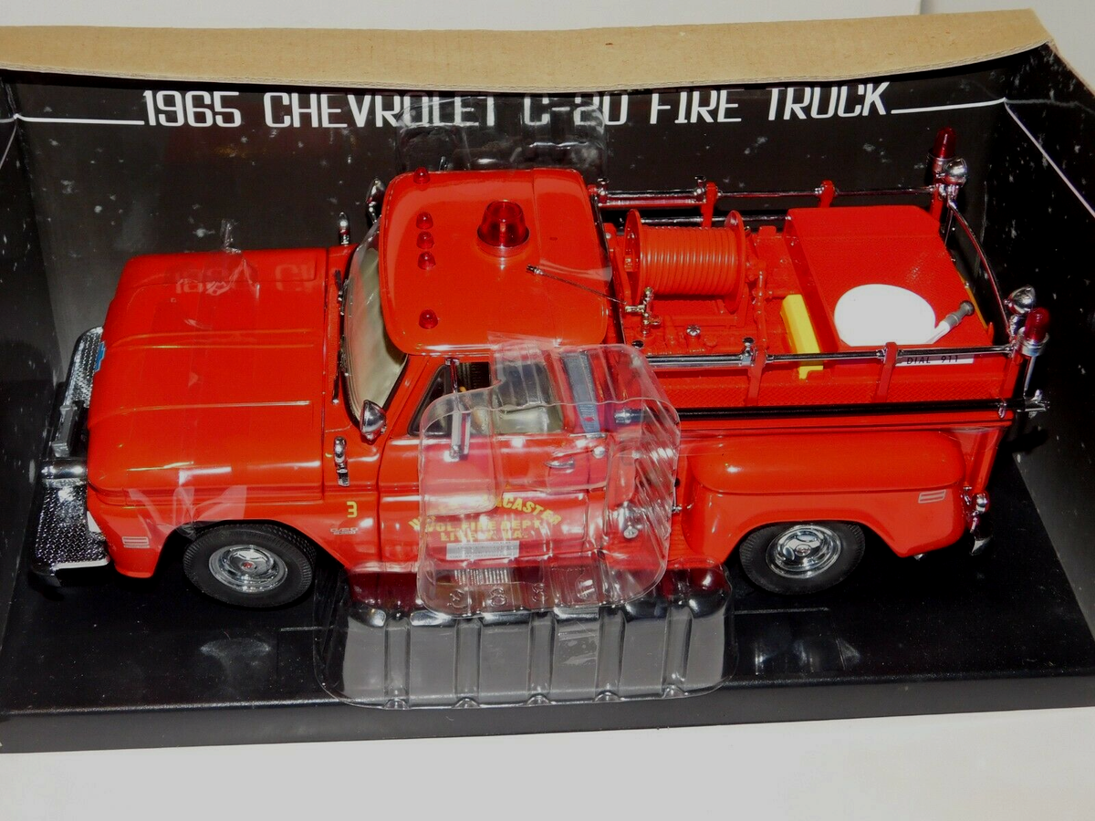 SunStarサンスター/'65 Chevyシボレー C-20 消防車 1/18 s-l400.jpg