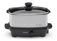 West Bend 84915 5-quart Oblong-shaped Slow Cooker With Tote West Bend 84915 5-quart Oblong-shaped Slow Cooker With Tote