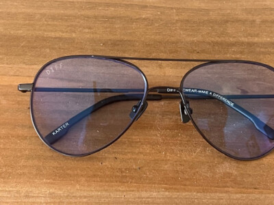 diff eyewear karter bluelight new lot of 3 aviators The Duke Gold Uni-Sex Aviator Blue Light | Le Specs main image 4