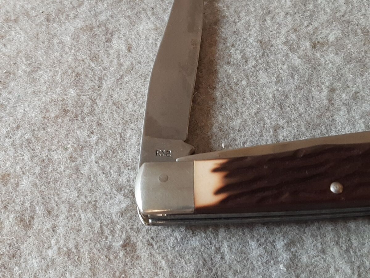 Vintage Remington R12 Trapper Hunting Pocket Knife w/ Stag Vintage Remington R12 Trapper Hunting Pocket Knife w/ Stag
