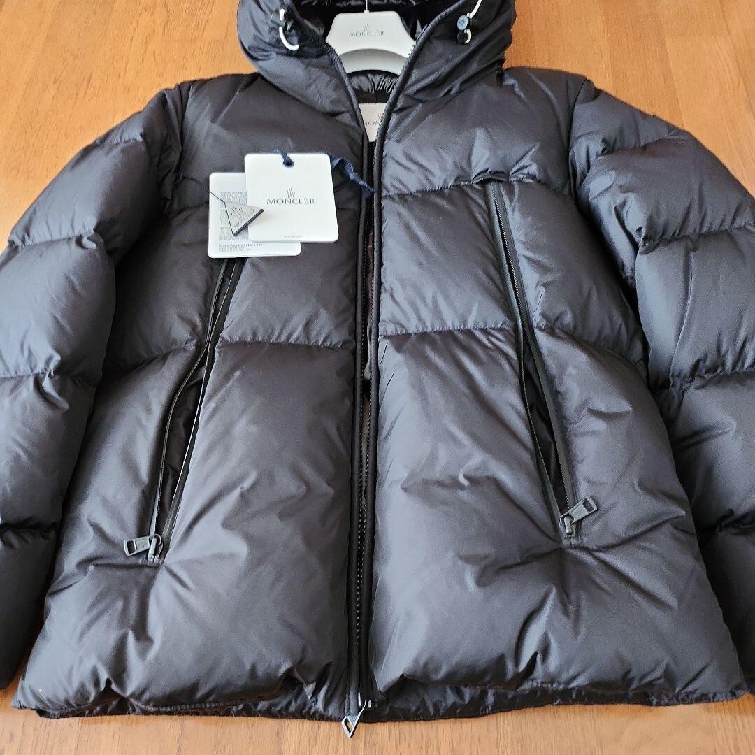 MONCLER MONTCLA Puffer Down Jacket Hooded Men 