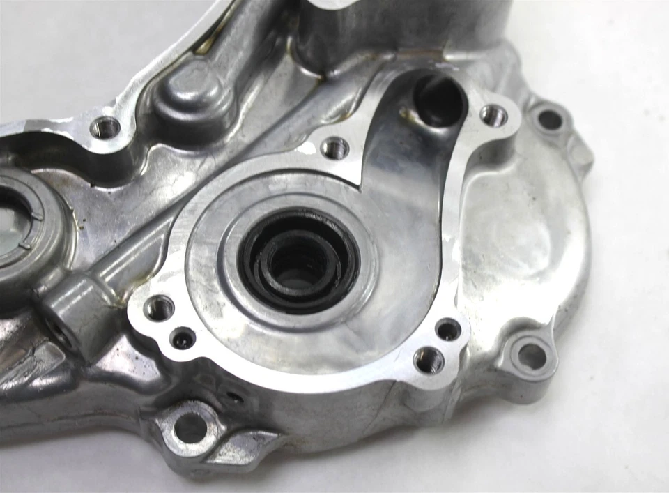 Capas de motor de embreagem 2022 Yamaha YZ250F OEM B7B-15431-00-00 - Imagem 4 de 4