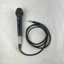 AKG D2300S Dynamic Microphone With Interconnect Cable