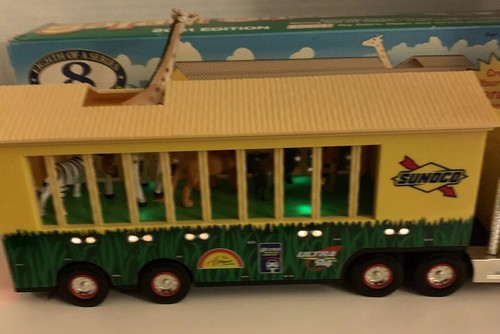 2001 Edition Sunoco Safari Shuttle 8. in Serie Spielzeug LKW Dschungel Geräusche Lichter. - Bild 13 von 23