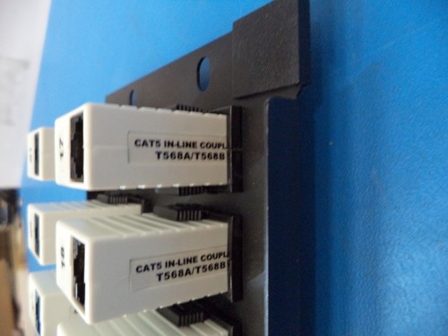 BLACKBOX, FEED-THROUGH CAT-5 UNSHIELDED 32 PORT PATCH PANEL, JPM802A-LOT OF 7 - Picture 6 of 9