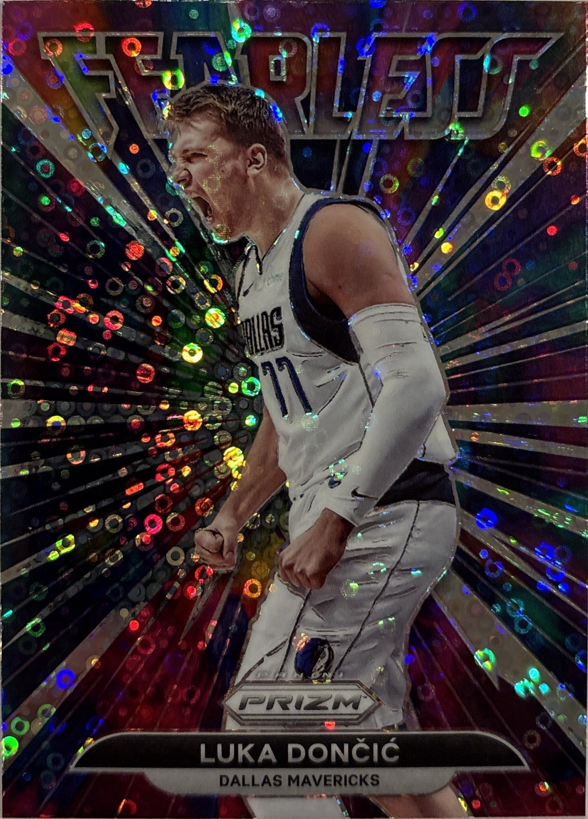2021-22 Panini Prizm - Luka Doncic Fearless Fastbreak Disco Mavericks #10