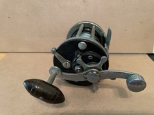 Penn Surfmaster 200 surfcasting reel BLACK HANDLE Made in USA