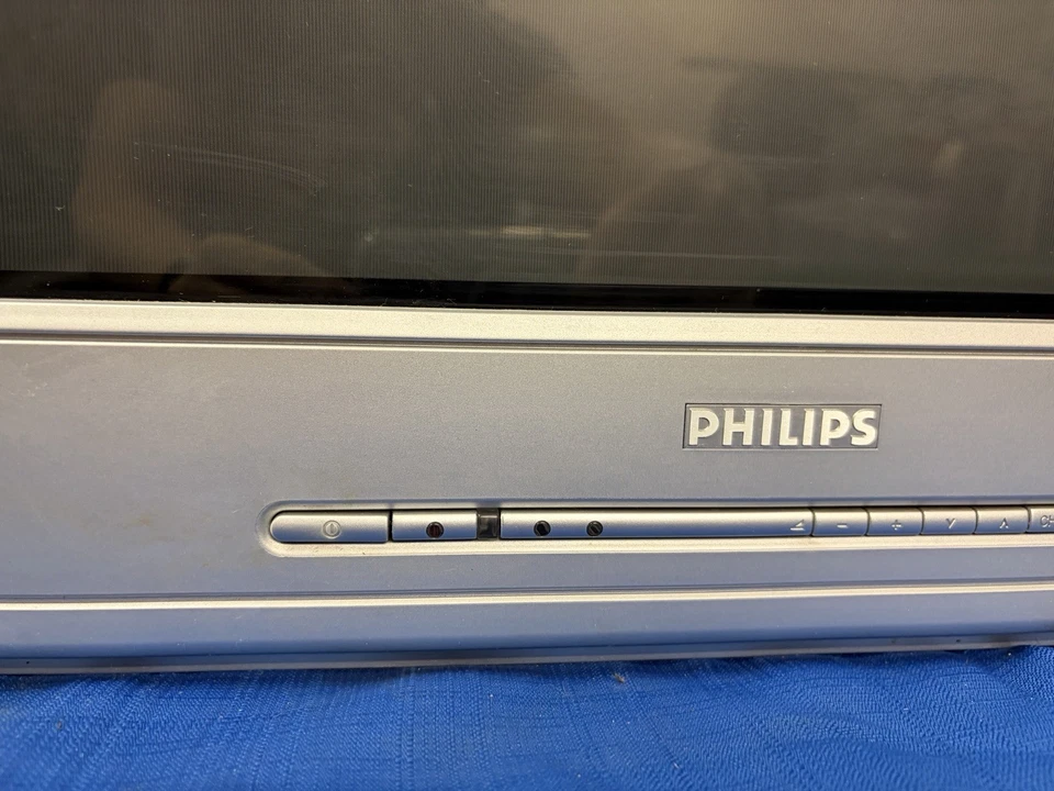 Philips 21PT5006/79 52cm CRT TV Retro Gaming Television YPbPr Vintage - image 2 of 4