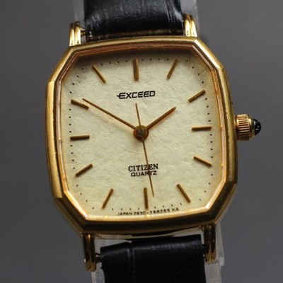 Near Mint Citizen Exceed 2930-291441 Gold Square Quartz 20mm Damenuhr 1988