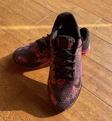 Nike Metcon 6 Entrenadores CrossFit Reino Unido 9.5 Euro 44.5 Color Way Martian Sunrise En muy buena condición - Imagen 2 de 5