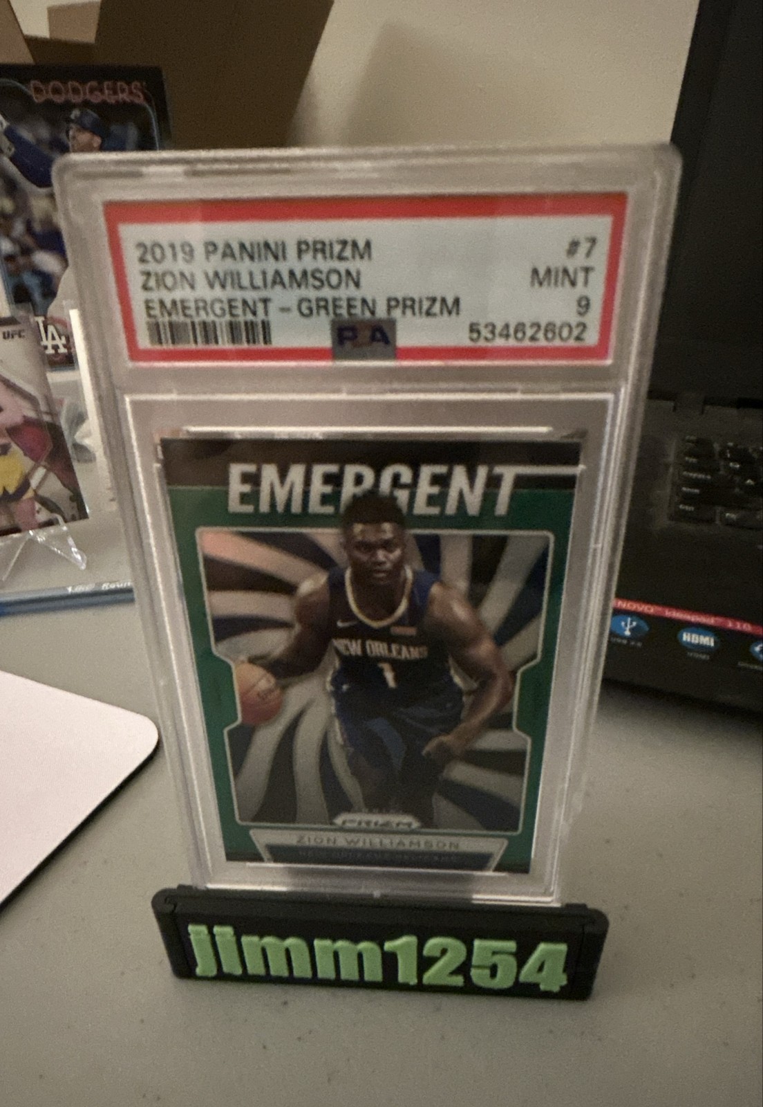 2019-20 Panini Prizm - Emergent Zion Williamson #7 Green Prizm (RC)