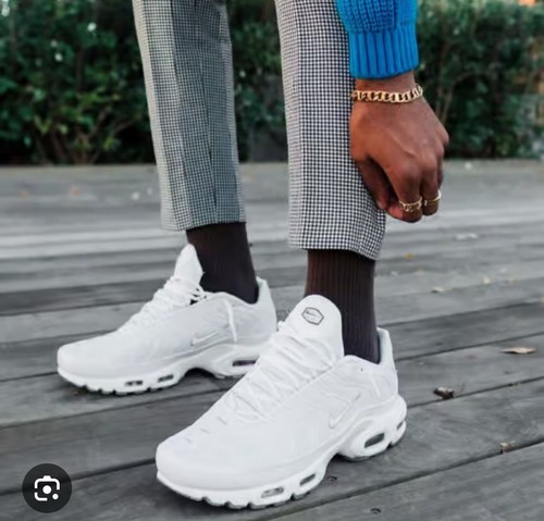 Sneakers da corsa Nike Air Max Plus TN Triple tutte bianche nuove 11,5 604133-139 uomo - Foto 19 di 24