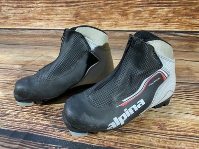 Alpina Touring Nordic Cross Country Ski Boots Size EU35 US3.5 NNN bindings 2869