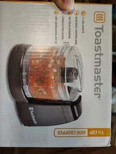 Toastmaster 1.5 Cup Mini Chopper Food Processor New In Box!