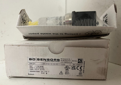 BD Sensors DMK 331 Pressure Transmitter 1...0 Bar 4-20mA 8-32VDC New Open Box