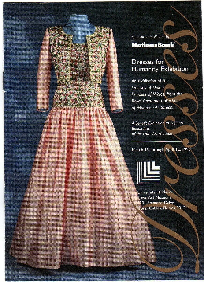 Princess Diana:DRESSES FOR HUMANITY EXHIBITION GUIDE RARE 1998