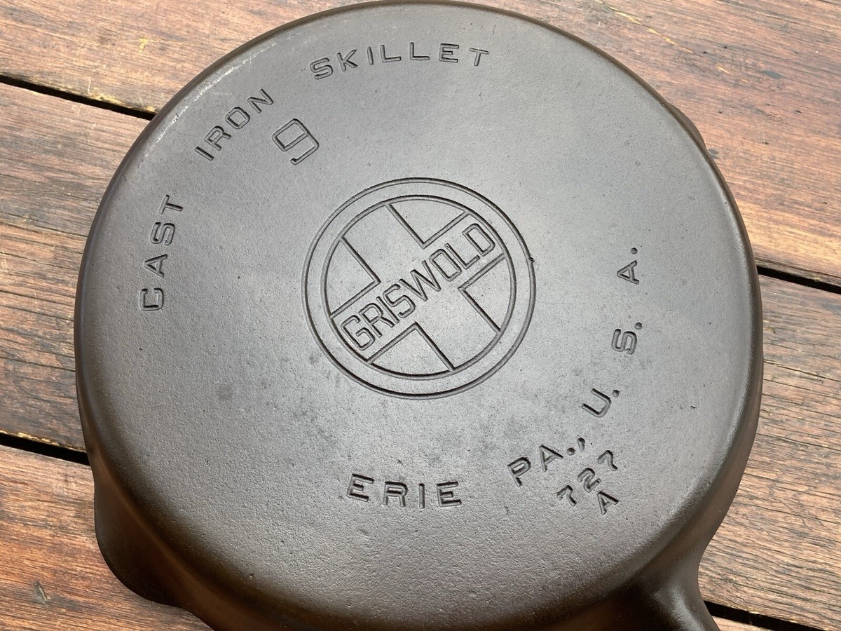 Griswold Cast Iron #9 Large Logo Skillet with Wooden Handle | eBay