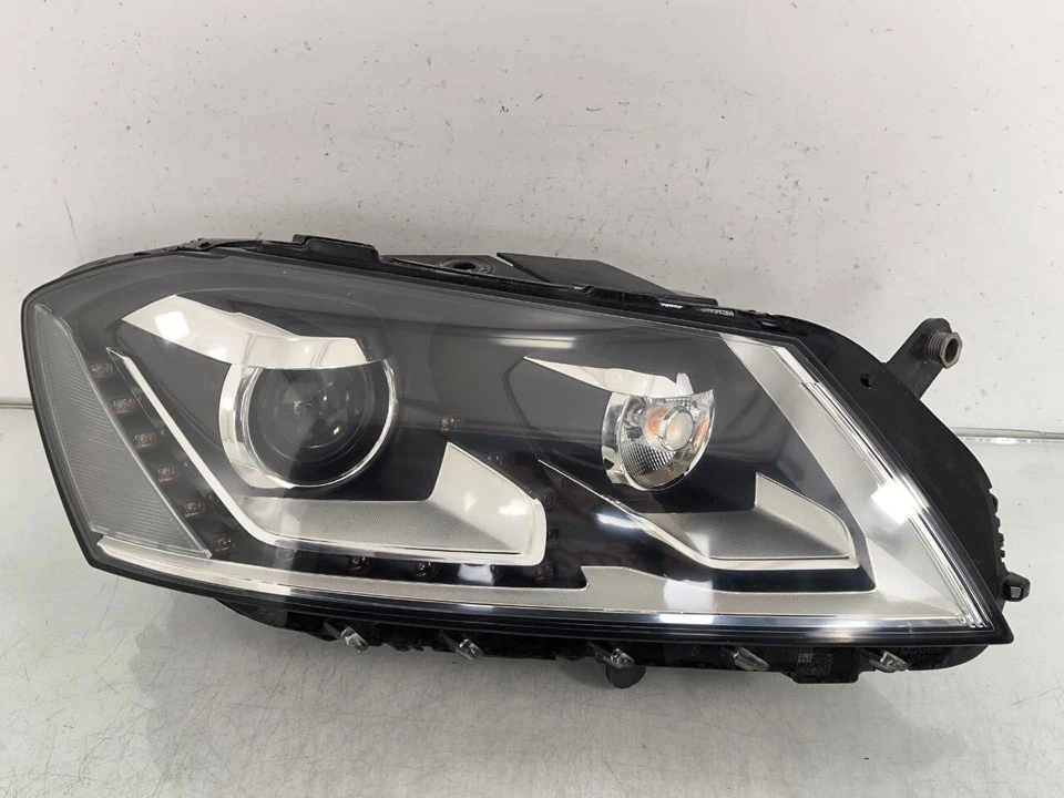 Luz de faro HID de xenón original VW Volkswagen Passat B7 Alltrack 2013 AFS Foto 3 de 4