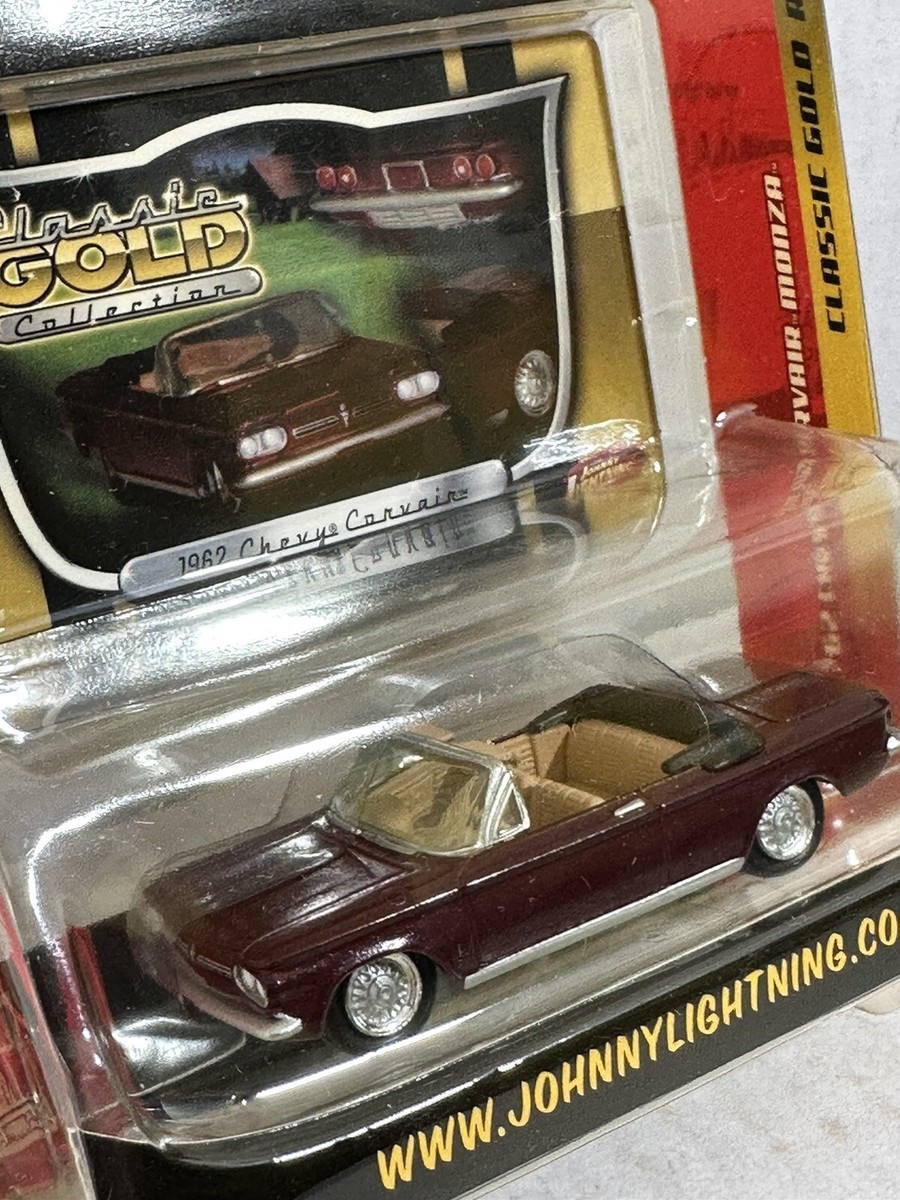 JOHNNY LIGHTNING 1962 CHEVY CORVAIR MONZA 1:64 LIMITED EDITION R35