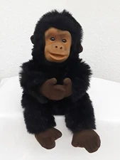 Hosung Baby Gorilla Puppet W/Squeaky Toy In Mouth Hands Can Hold 1994 Copyright 