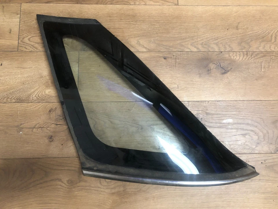 Mercury Sable седан, 1992, 1993, 1994, 1995, левый драйвер, задняя четверть стекла - Изображение 2 из 4