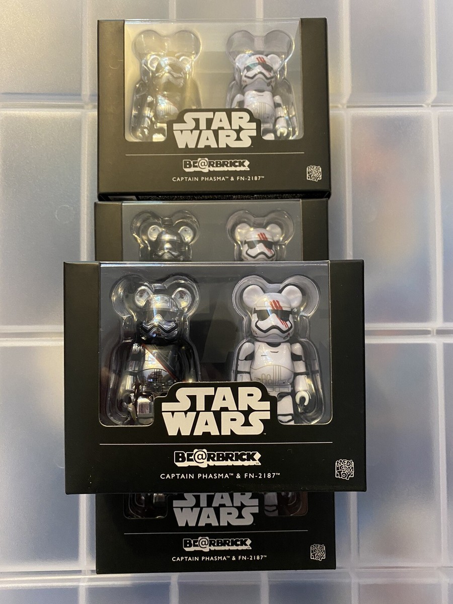 Star Wars Captain Phasma & FN-2187 (2-Piece Set) 100% Be Star Wars Captain Phasma & FN-2187 (2-Piece Set) 100% Be