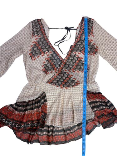 Free People Boho geometrische Chiffon Tunika Bluse tief V-Ausschnitt Gr. S Ballonhülsen - Bild 7 von 8