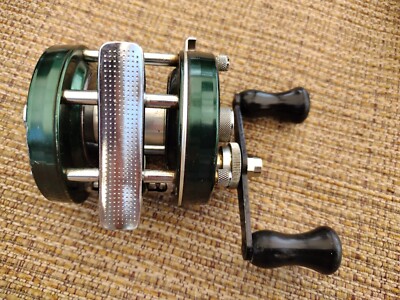 Ambassadeur ABU 5000D Sweden Green Fishing Reel Vintage First
