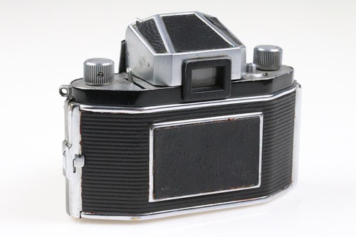 IHAGEE EXA mit Jena T 50mm f/2,8 (erste Version) - SNr: 215872 - Bild 4 von 6