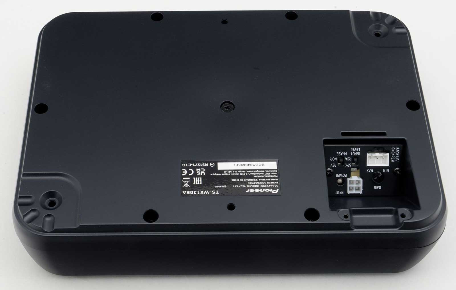 Pioneer TS-WX130EA 20cm Powered Subwoofer 160 Watts (RMS: 50 Watts)