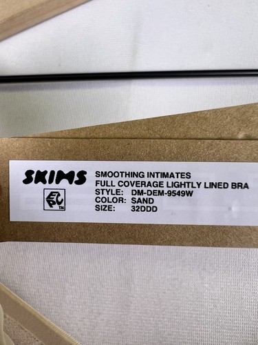 Skims Smoothing Intimates Full Coverage Lightly Lined Bra Size 32DDD Sand NWT - Picture 7 of 7